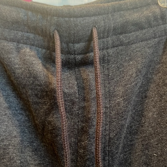 Men’s shorts - Picture 2 of 8